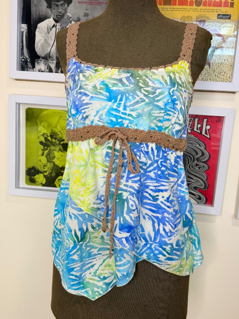 Y2K Tropical Print Crochet Strap Cami – Fairycore Boho Asymmetric Summer Top